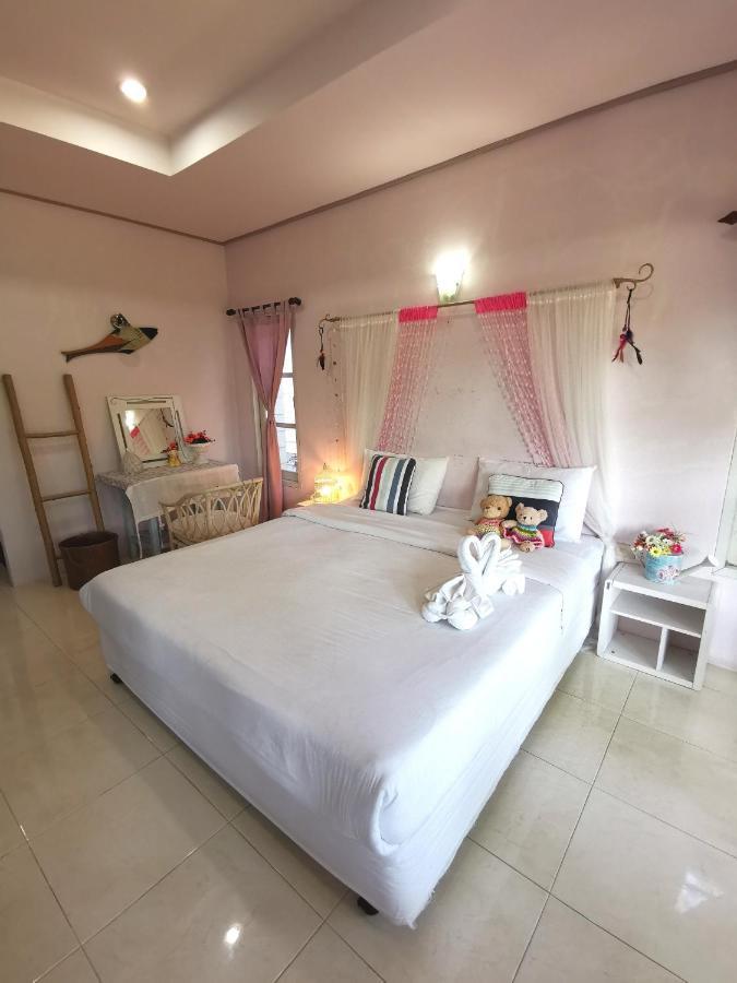 Prathana Garden Beach Resort HHQ Exterior photo