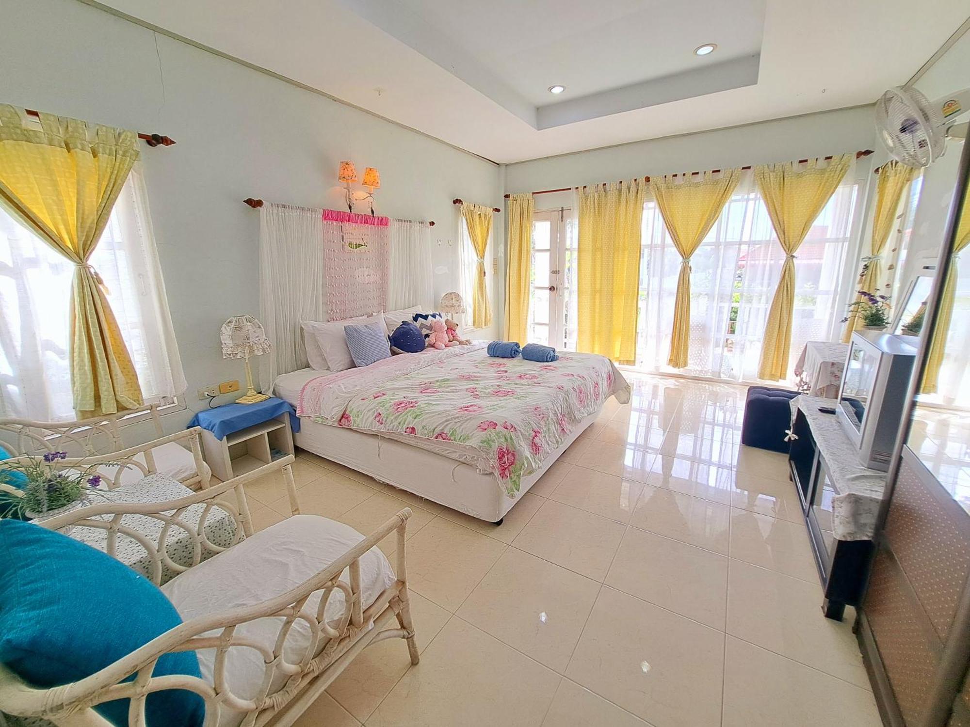 Prathana Garden Beach Resort HHQ Exterior photo