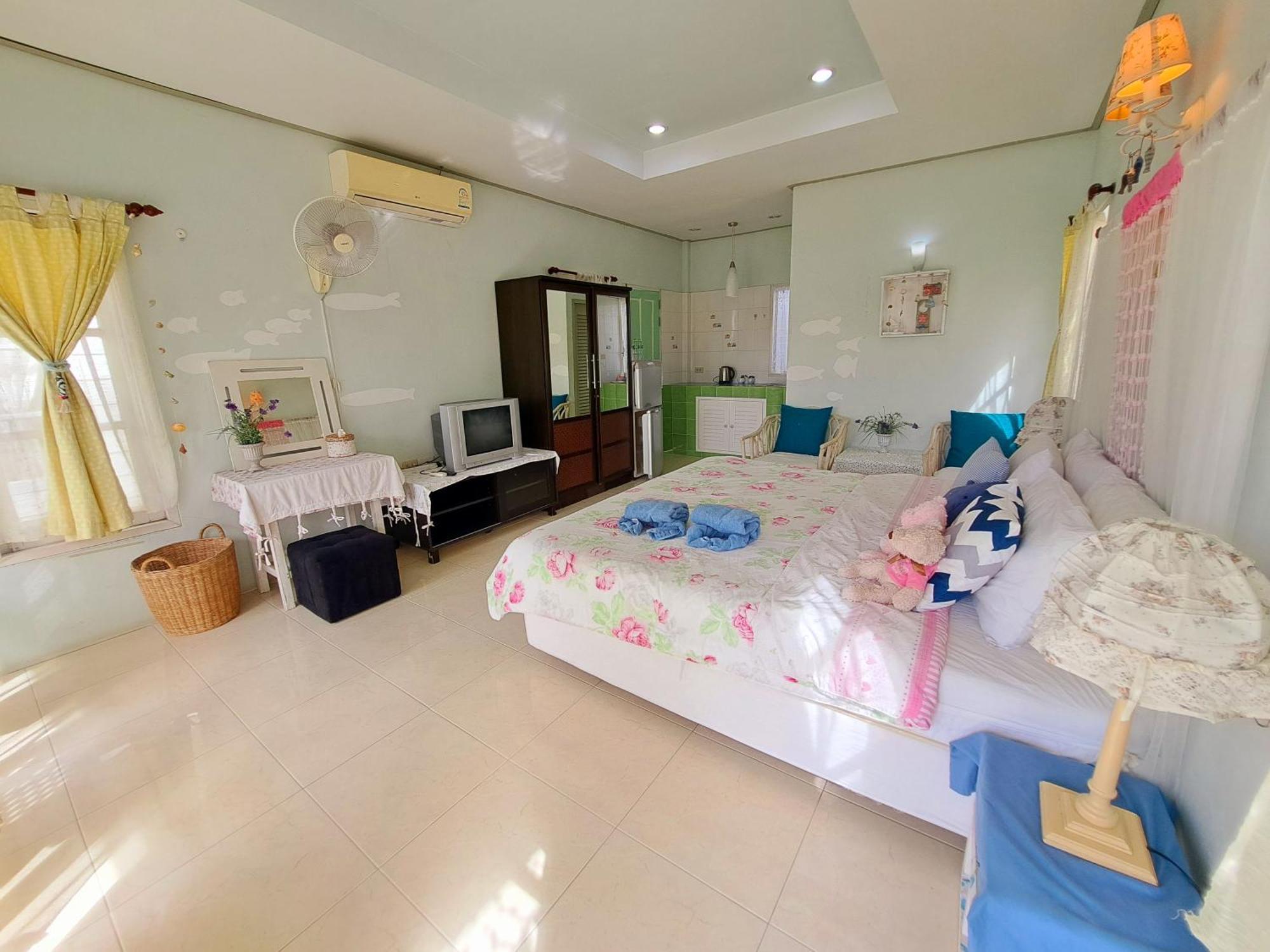 Prathana Garden Beach Resort HHQ Exterior photo