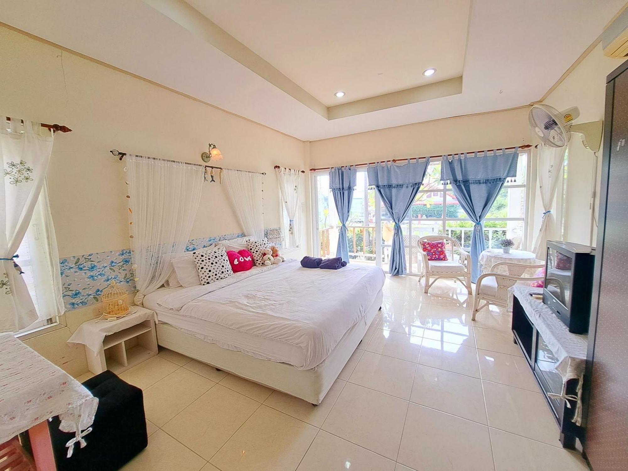 Prathana Garden Beach Resort HHQ Exterior photo