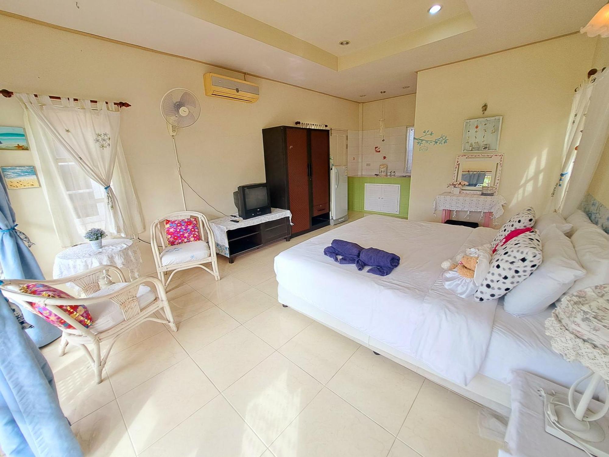 Prathana Garden Beach Resort HHQ Exterior photo