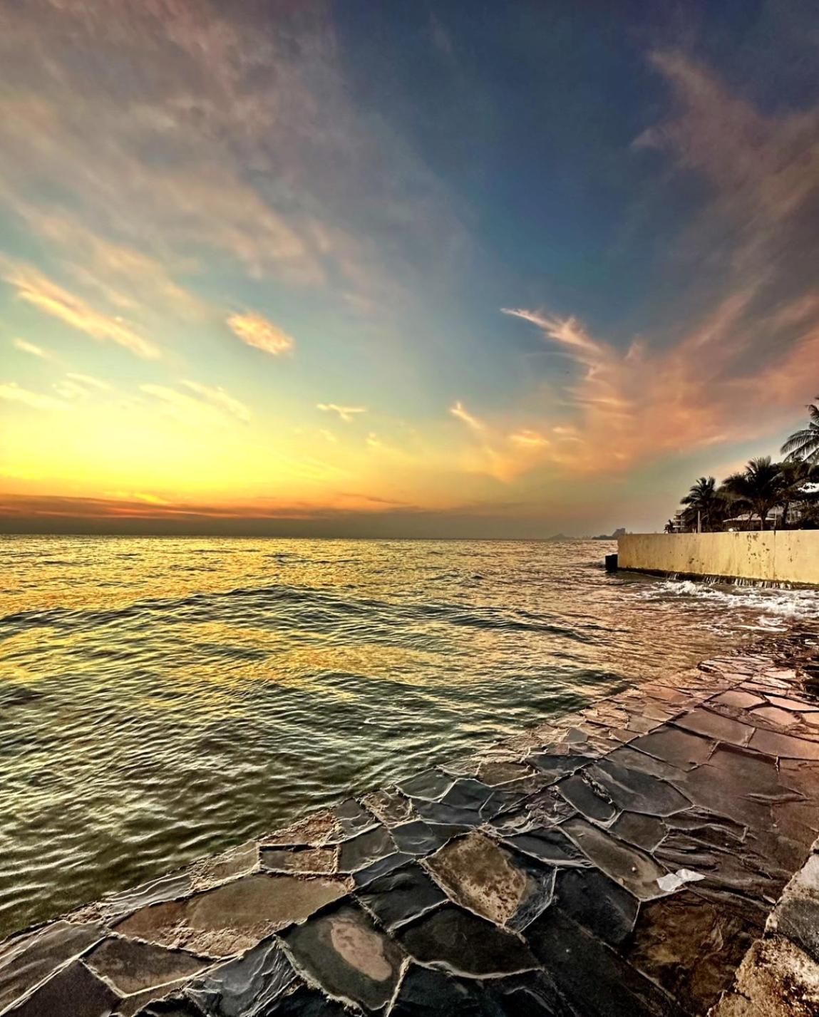 Prathana Garden Beach Resort HHQ Exterior photo